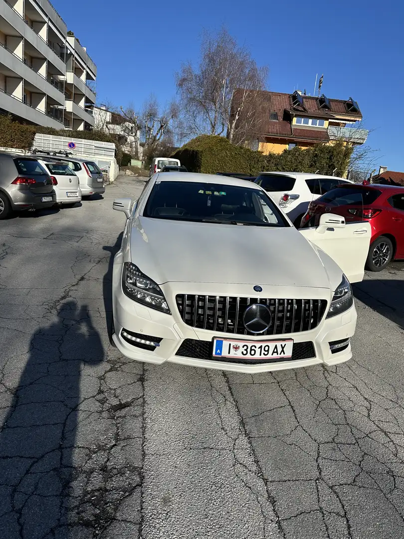 Mercedes-Benz CLS 500 BlueEFFICIENCY 7G-TRONIC Edition 1 - 2