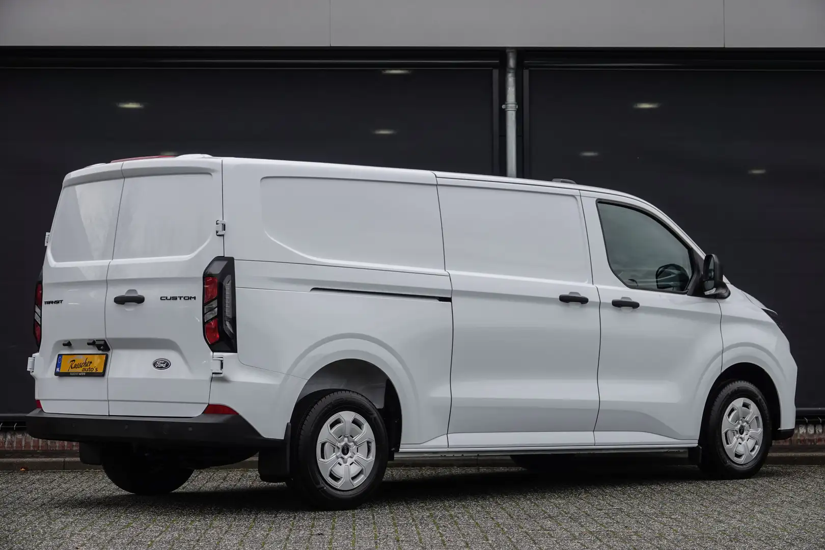 Ford Transit Custom L2H1 150Pk | Trend | Achteruitrijcamera | Frozen W Wit - 2