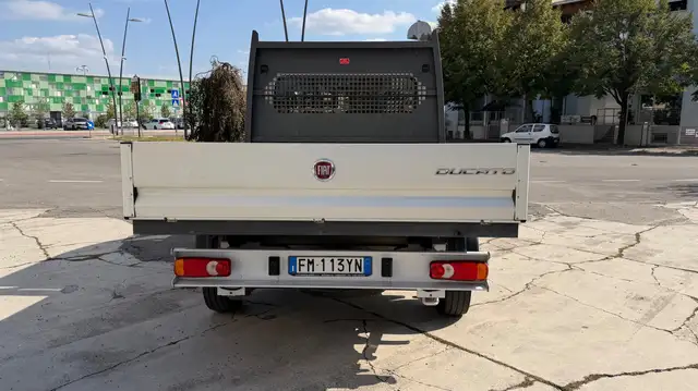 Fiat Ducato view 6
