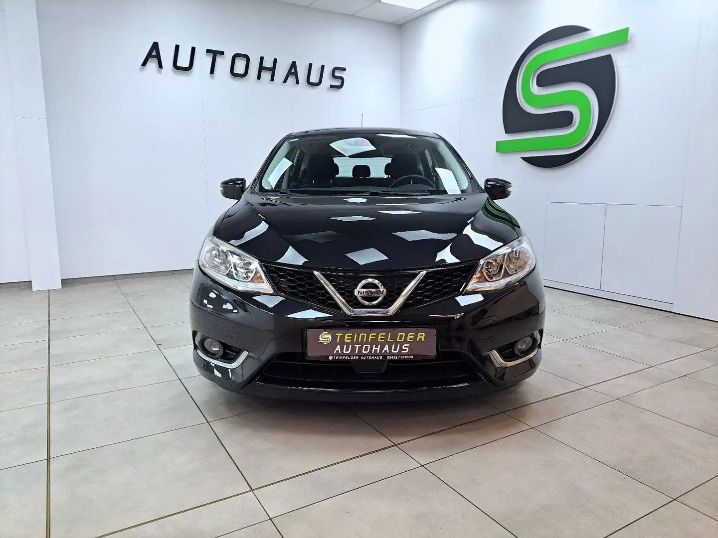 Nissan Pulsar 1.2 Acenta / TEMPOMAT / NAVI / 1.HAND Schwarz - 2