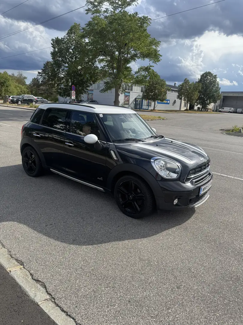 MINI Countryman S All4 - 2