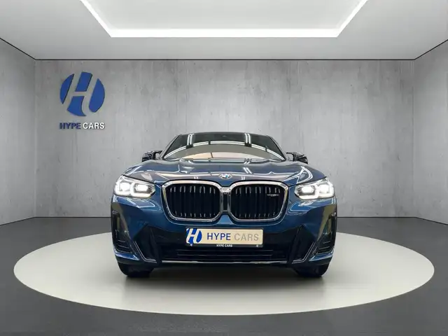 BMW X4 M view 2
