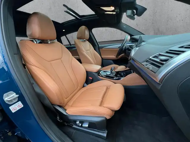 BMW X4 M view 15