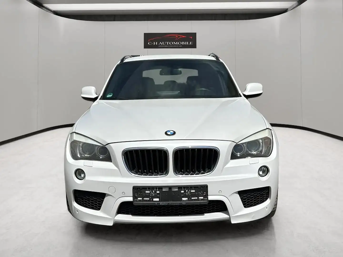 BMW X1 Baureihe X1 18 d xDrive M-Sportpaket Bianco - 2