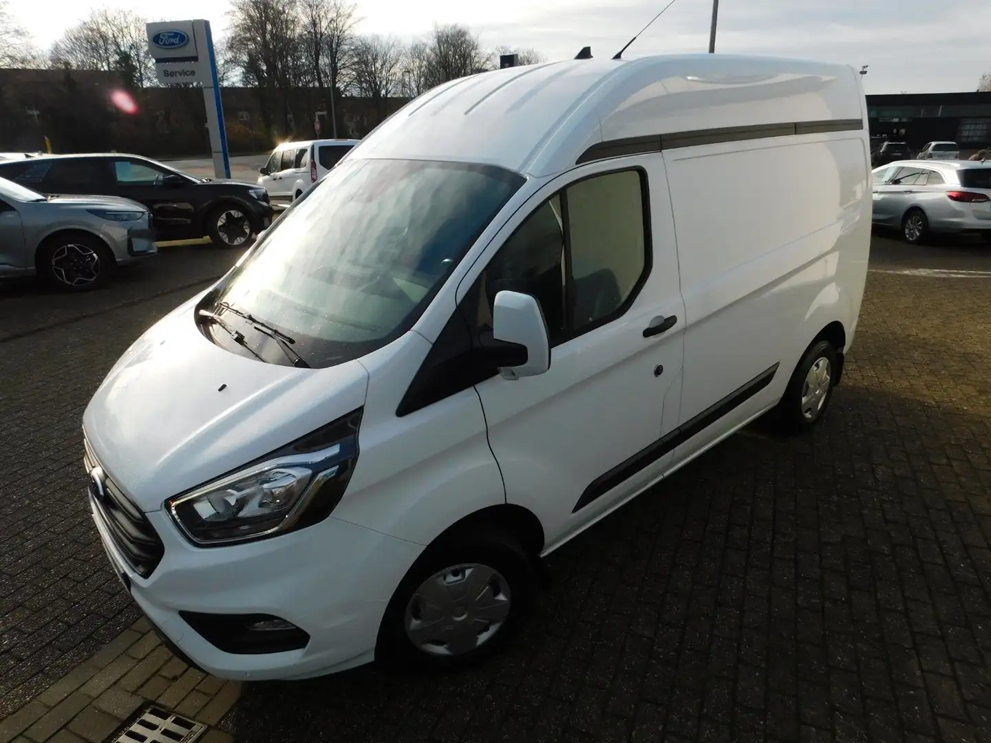 Ford Transit Custom Transit CUSTOM Kasten 300 L1H2 TREND+Navi+Sicht3 Bianco - 1