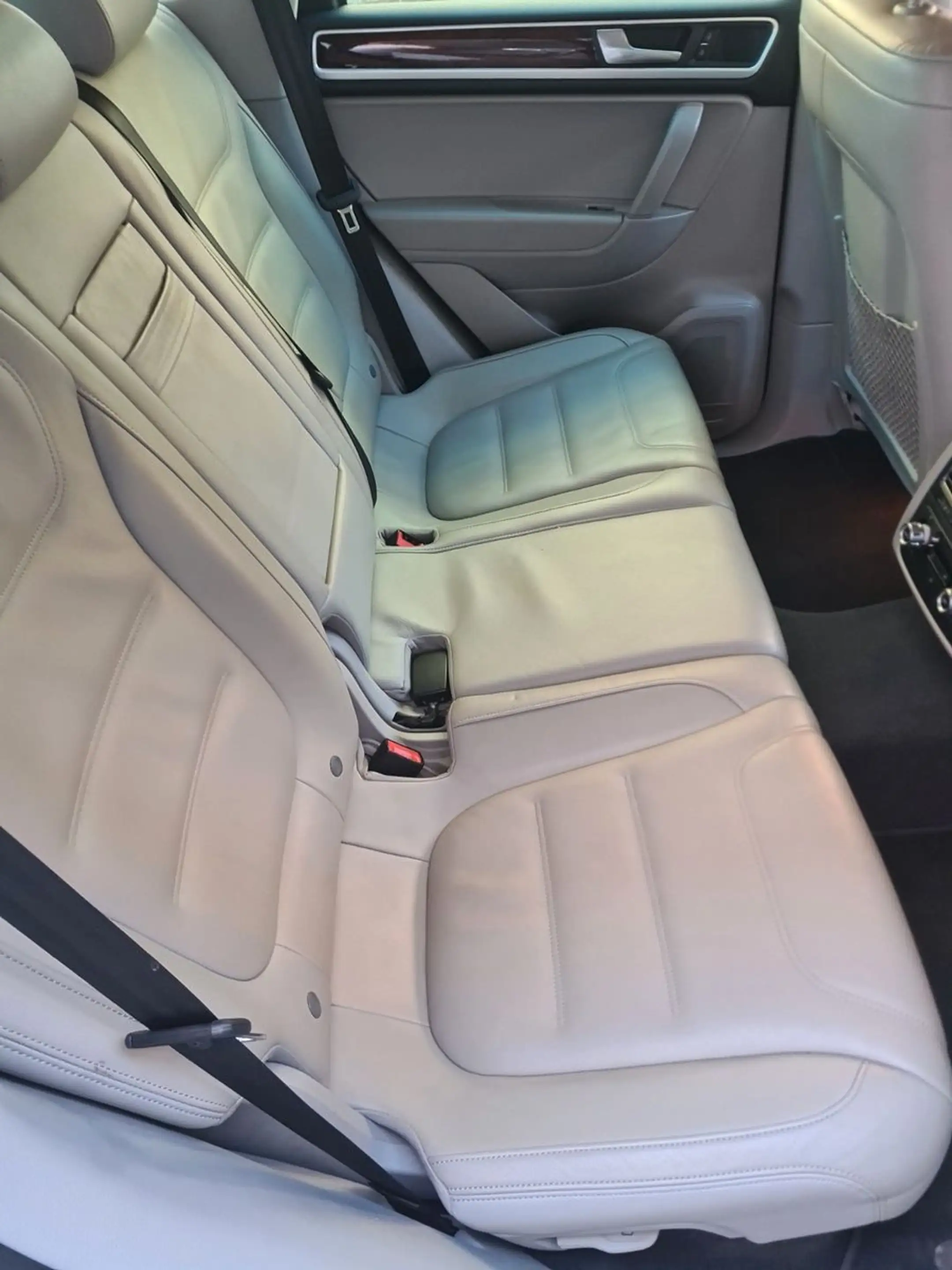 Volkswagen Touareg V6 TDI BMT *Garantie*Autom.*Navi*AHK* — photo 15