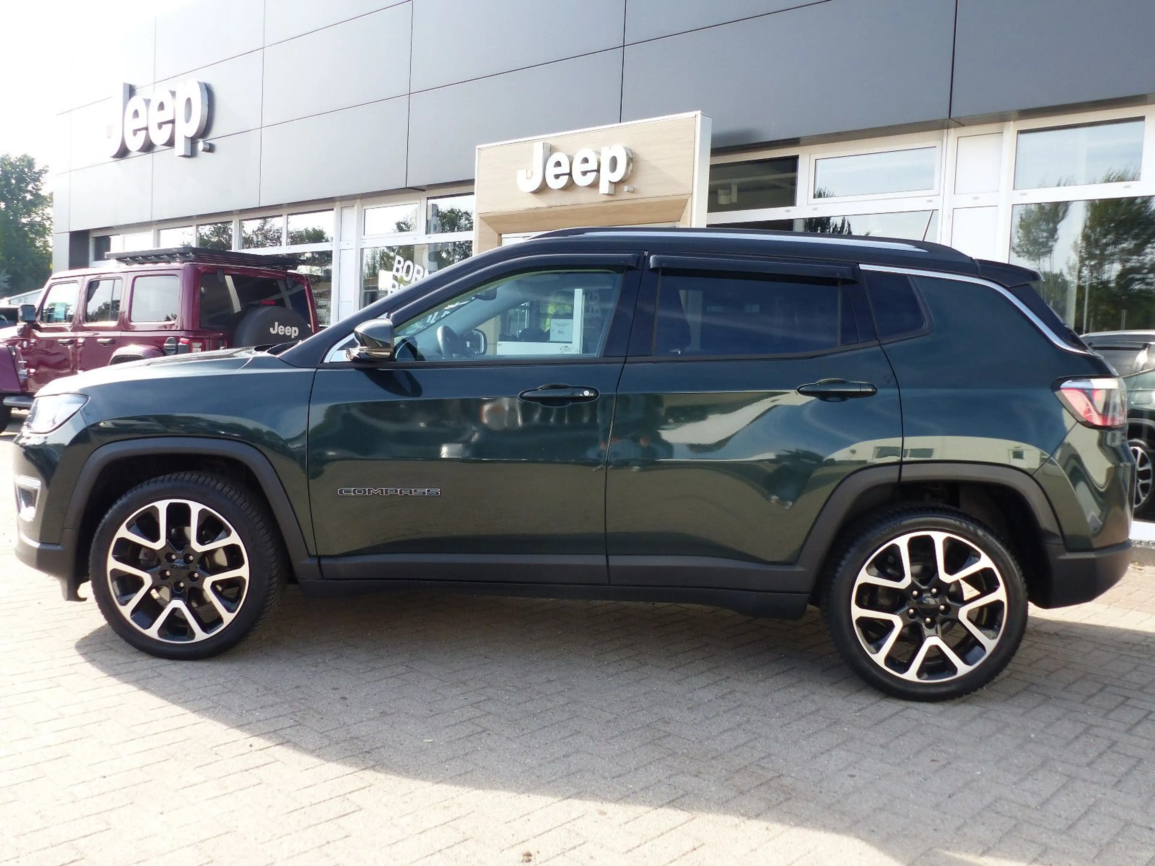 Jeep Compass Limited FWD NAVI SHZ ALLWETTER — photo 12