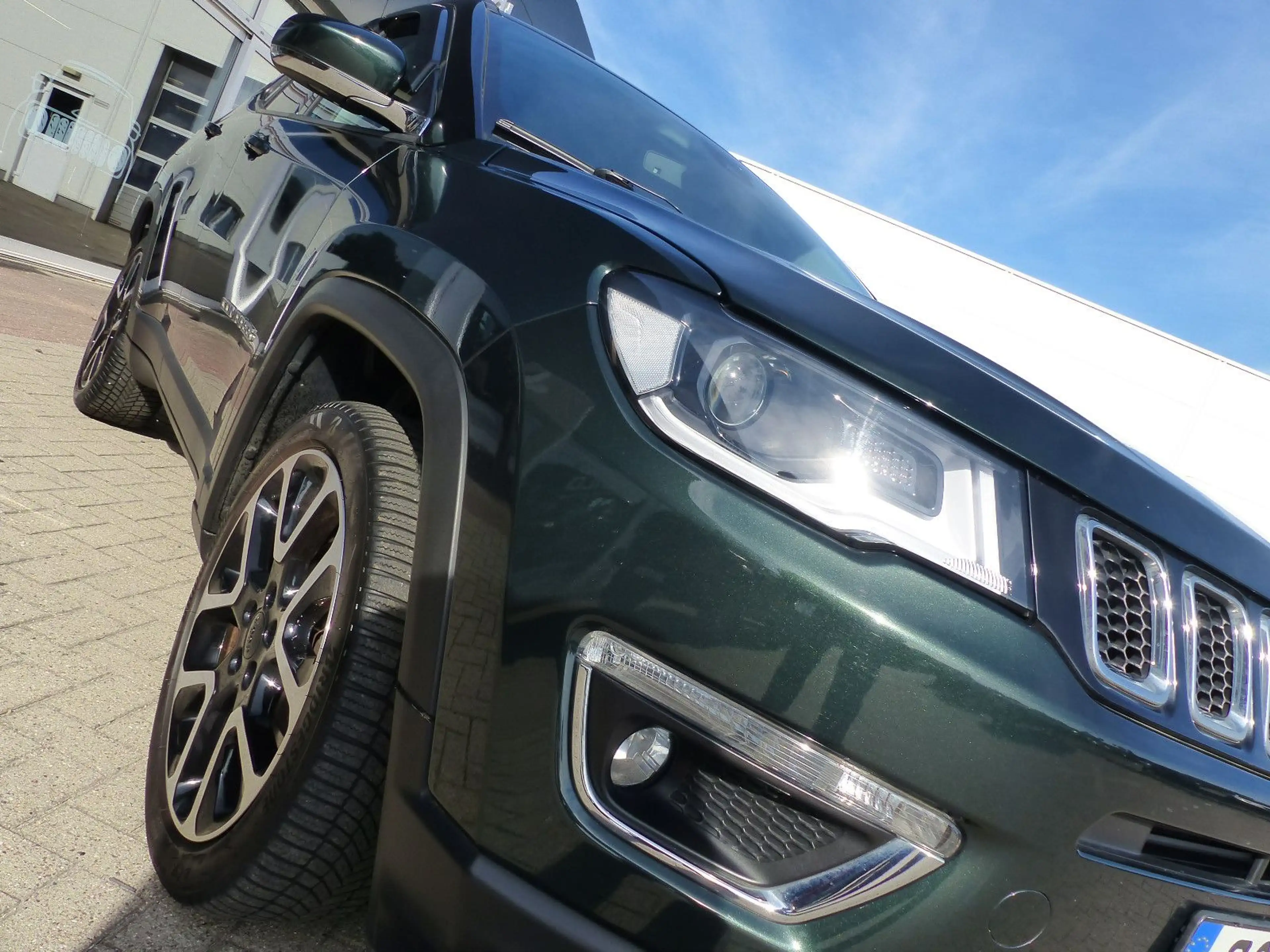 Jeep Compass Limited FWD NAVI SHZ ALLWETTER — photo 4