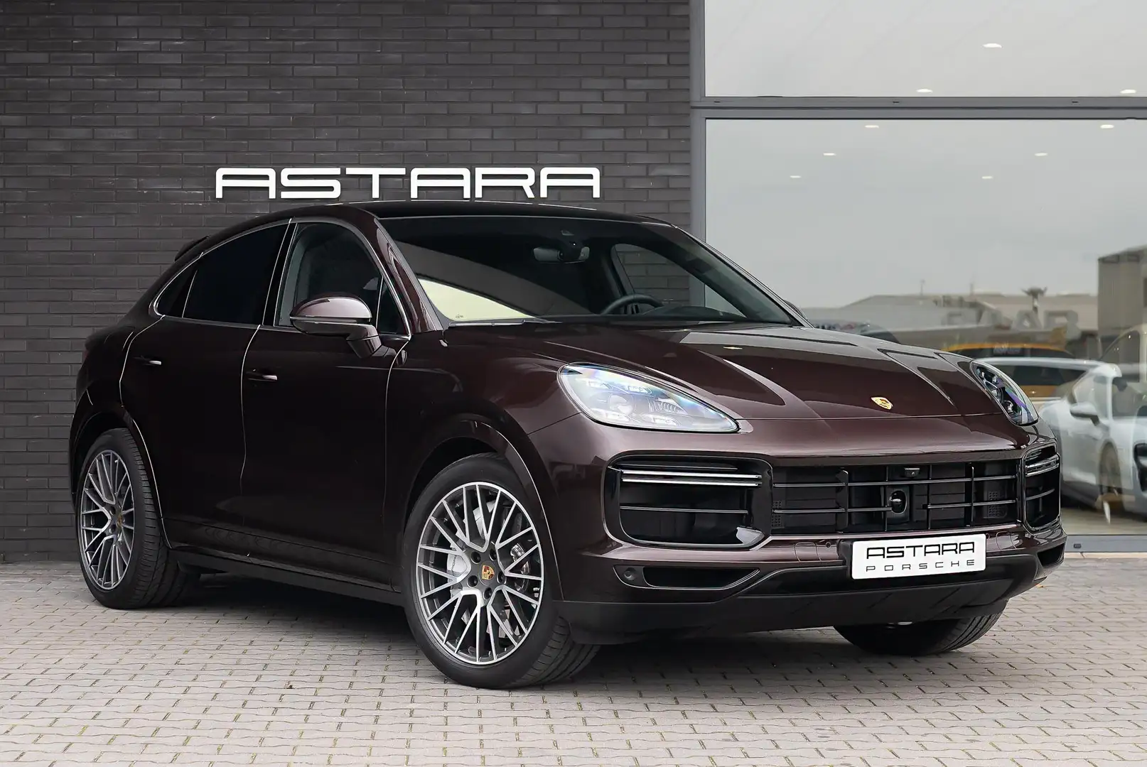 Porsche Cayenne 4.0 Turbo | Burmester | Matrix | HeadUp display Braun - 1