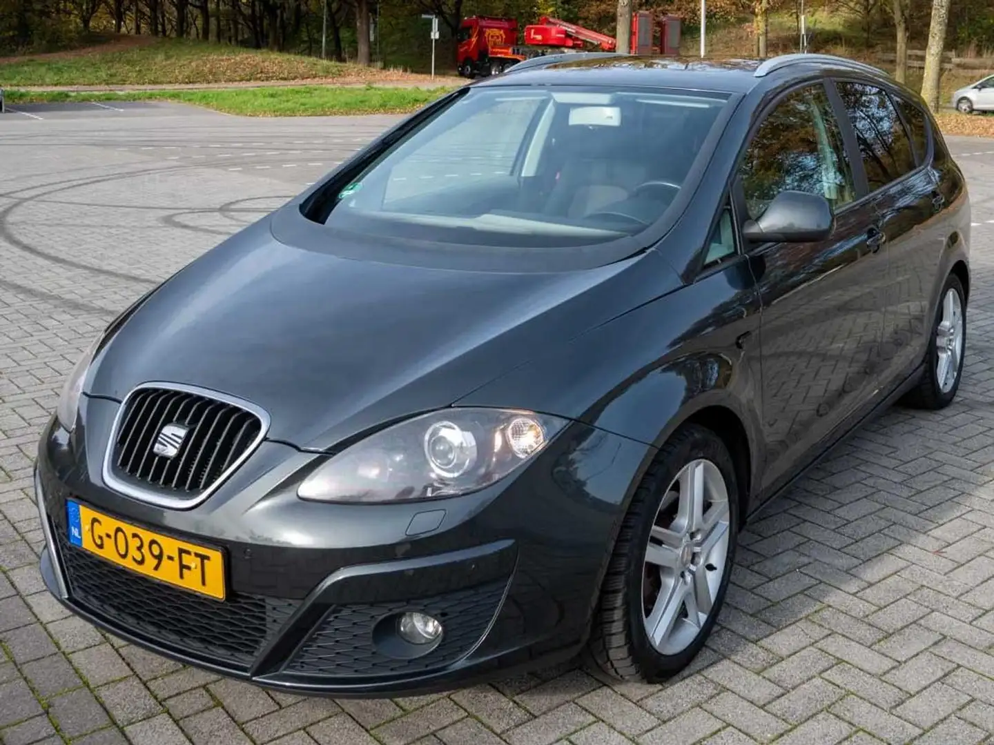 SEAT Altea XL 1.8 TFSI Bnsl. High Gris - 1