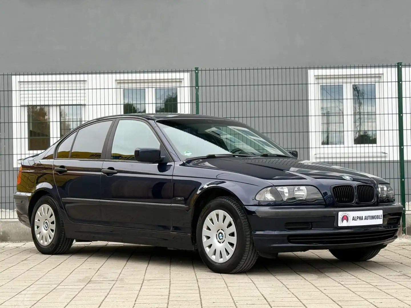 BMW 318 i /KLIMA/PDC/KOMPLETT-SERVICE/GETRIEBE-NEU/ - 2