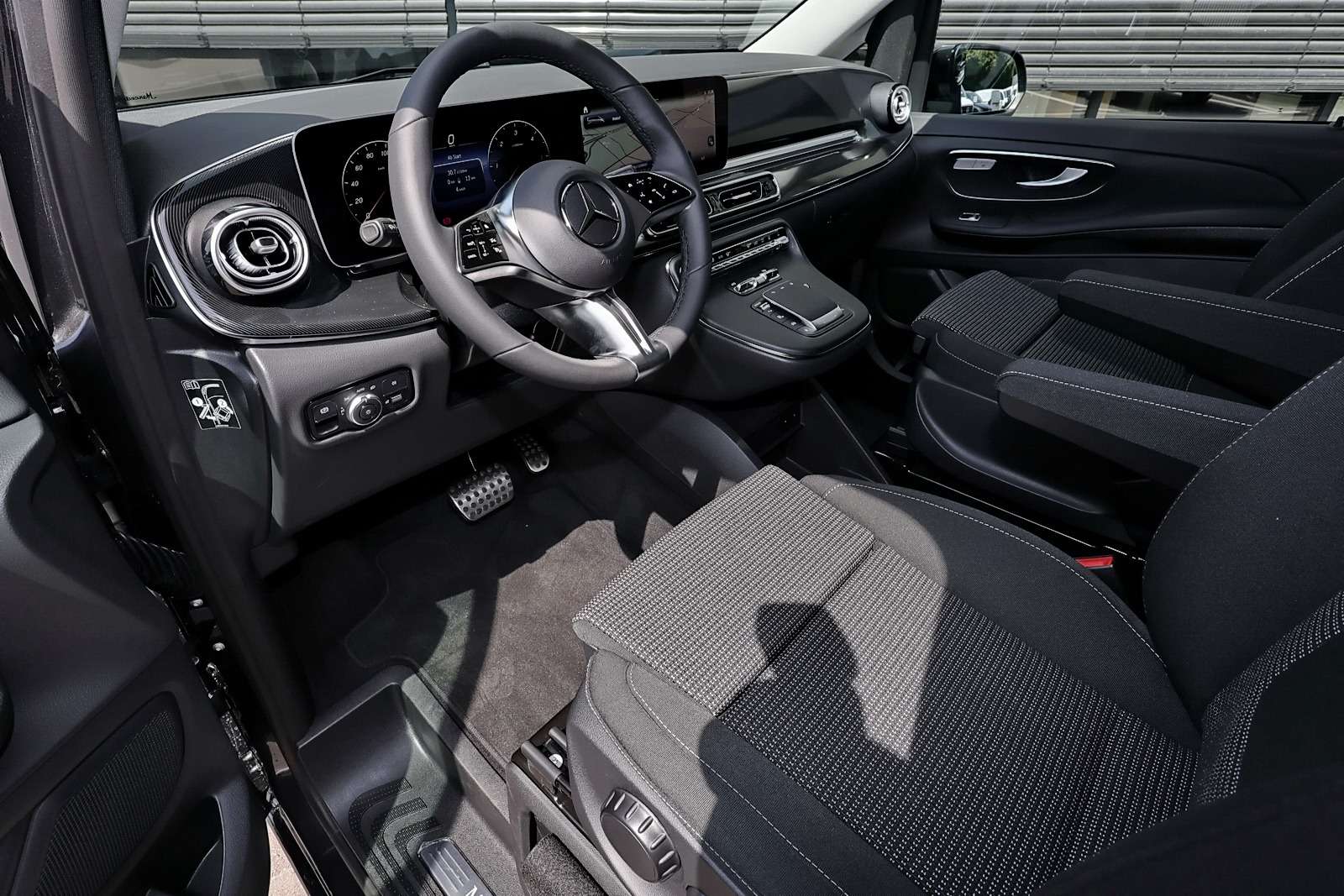 Mercedes-Benz V 250