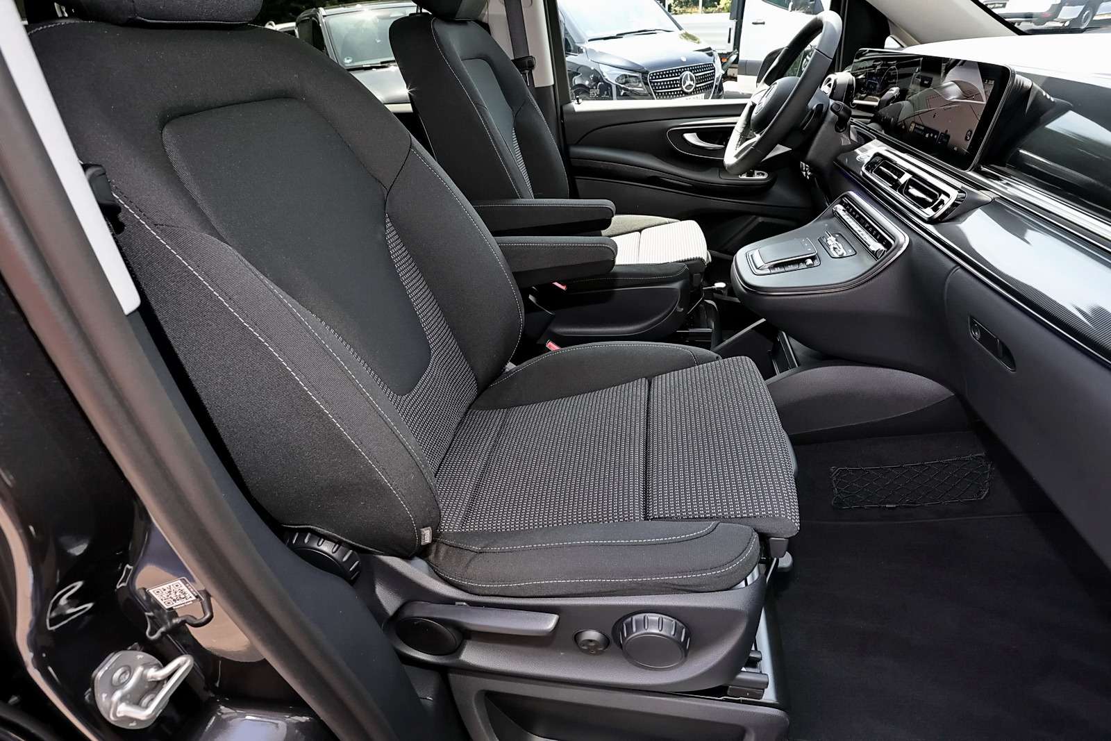Mercedes-Benz V 250