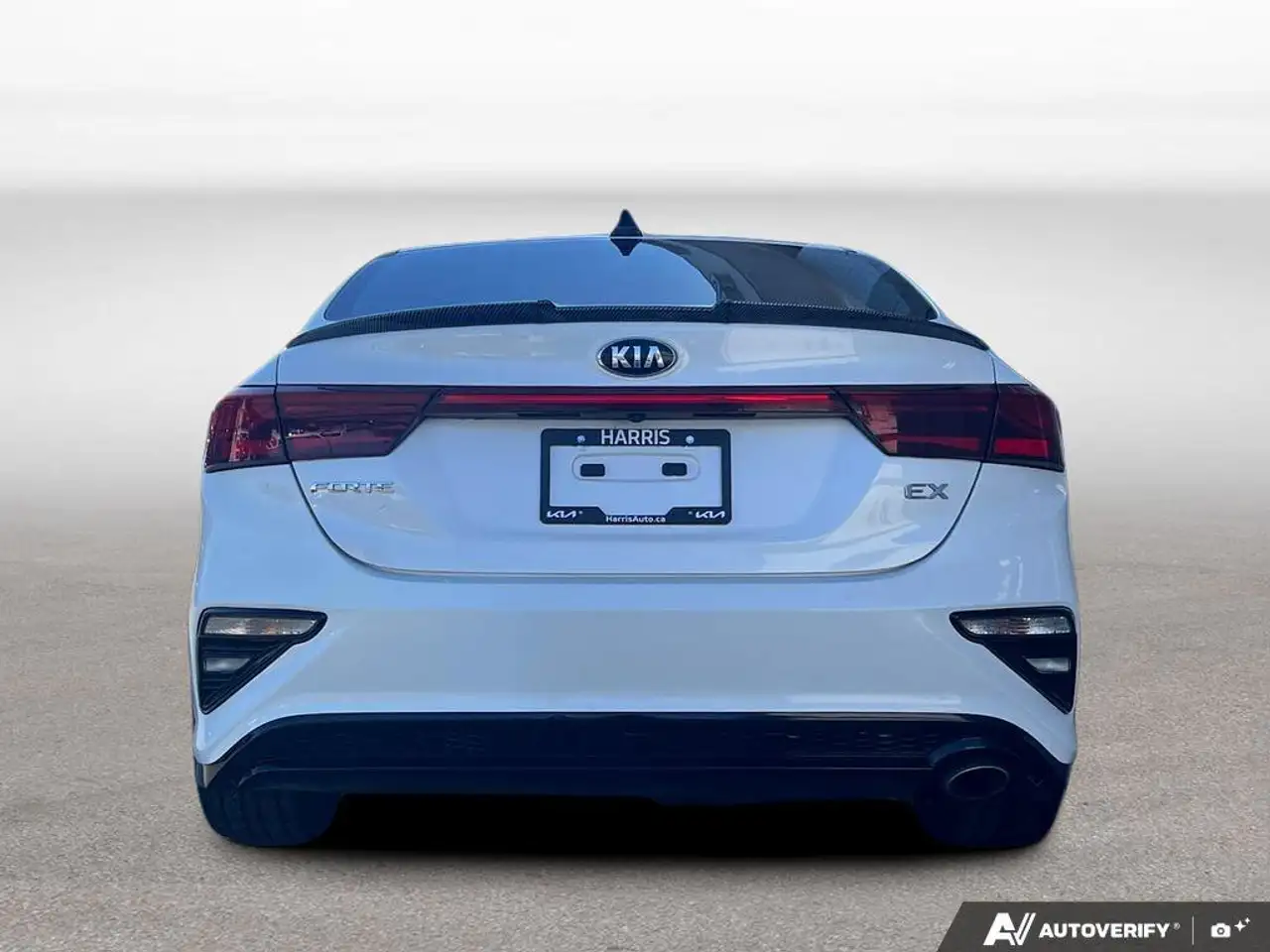 Kia Forte снимка Kia Forte