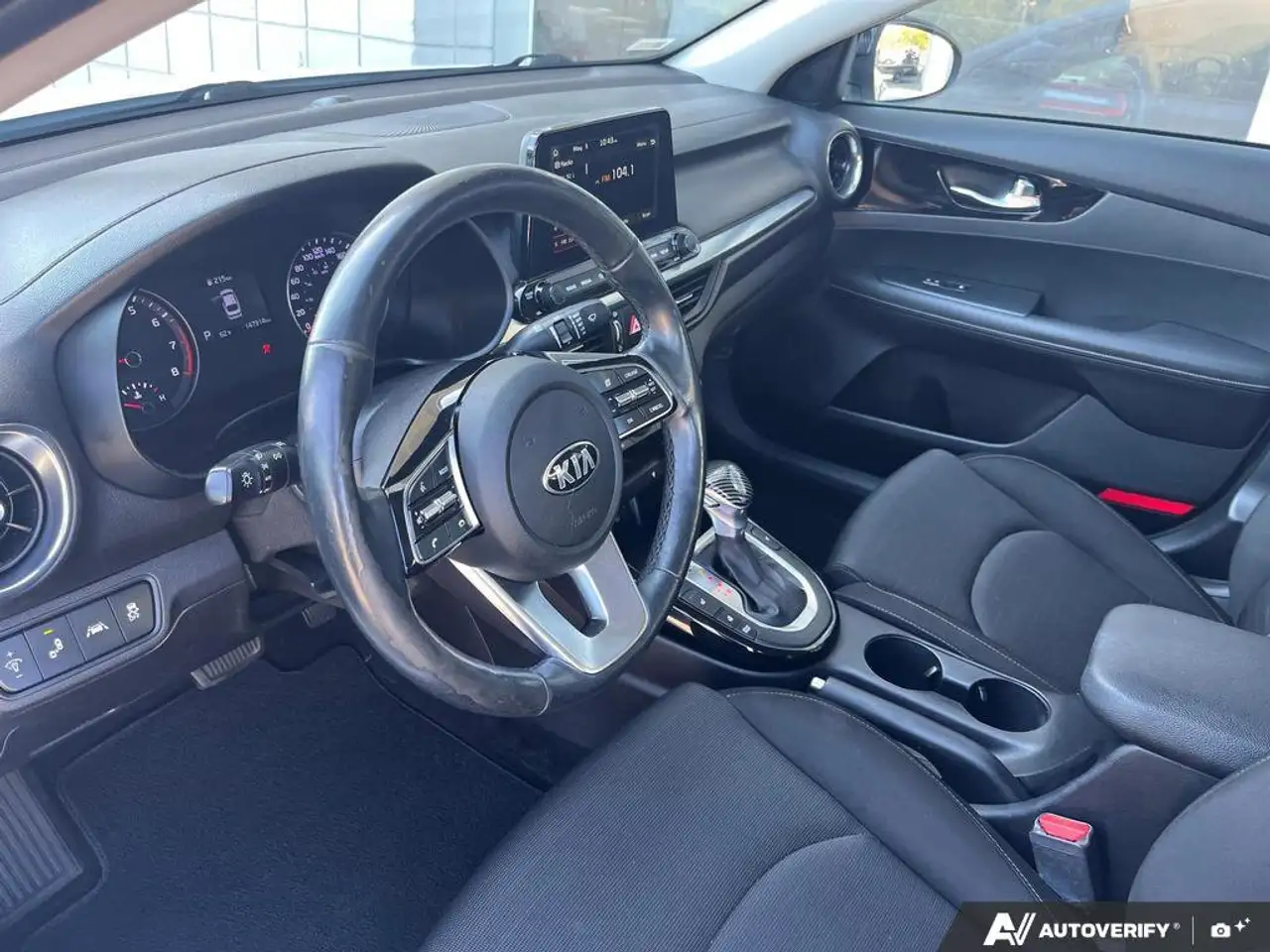 Kia Forte снимка Kia Forte