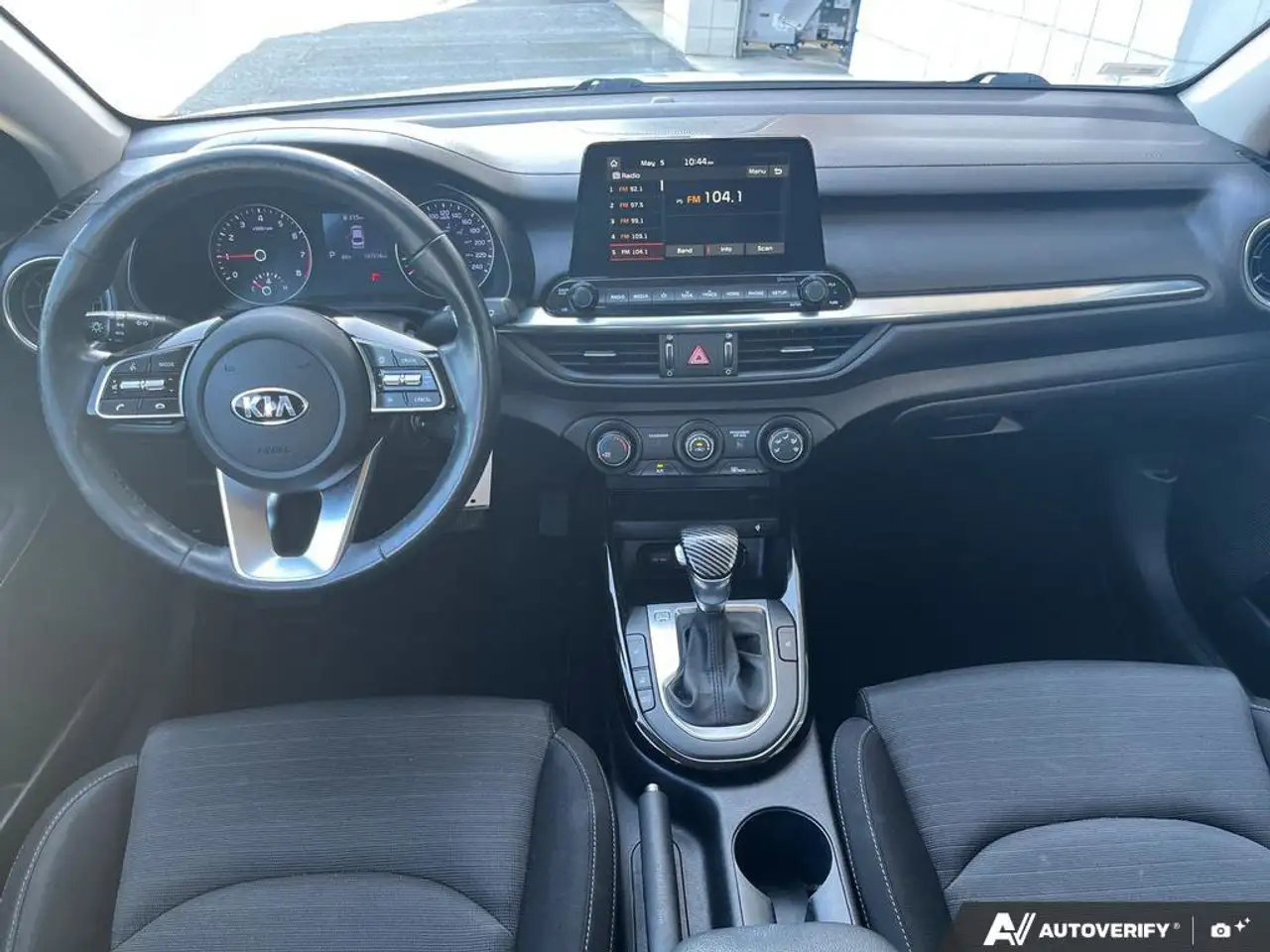 Kia Forte снимка Kia Forte