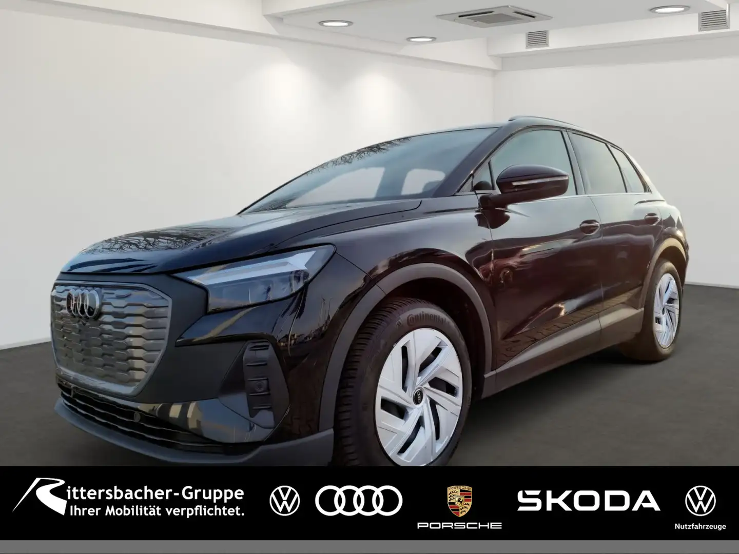 Audi Q4 e-tron virtual cockpit Assistenz & Klimapaket Fekete - 1