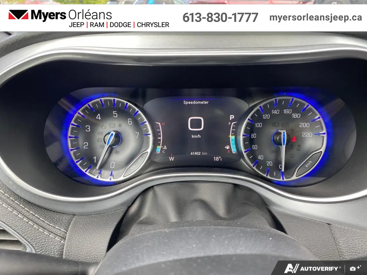 Chrysler Pacifica снимка Chrysler Pacifica