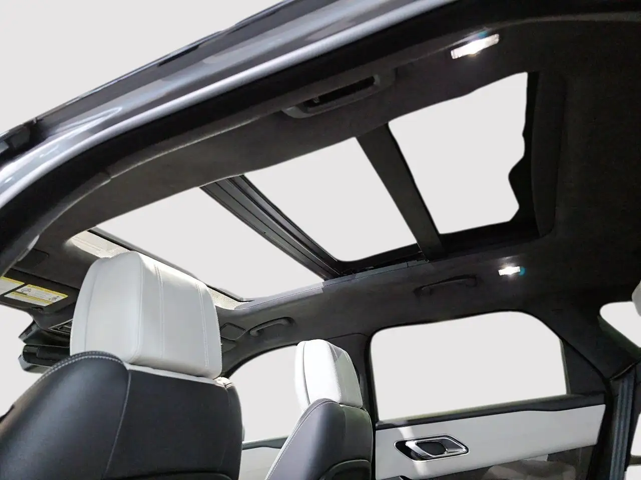 Land Rover Range Rover Velar снимка Land Rover Range Rover Velar