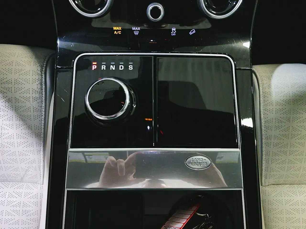 Land Rover Range Rover Velar снимка Land Rover Range Rover Velar