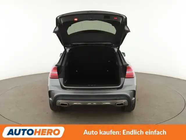 Mercedes-Benz Gla Class view 16