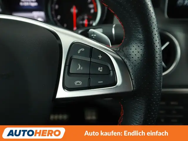 Mercedes-Benz Gla Class view 26
