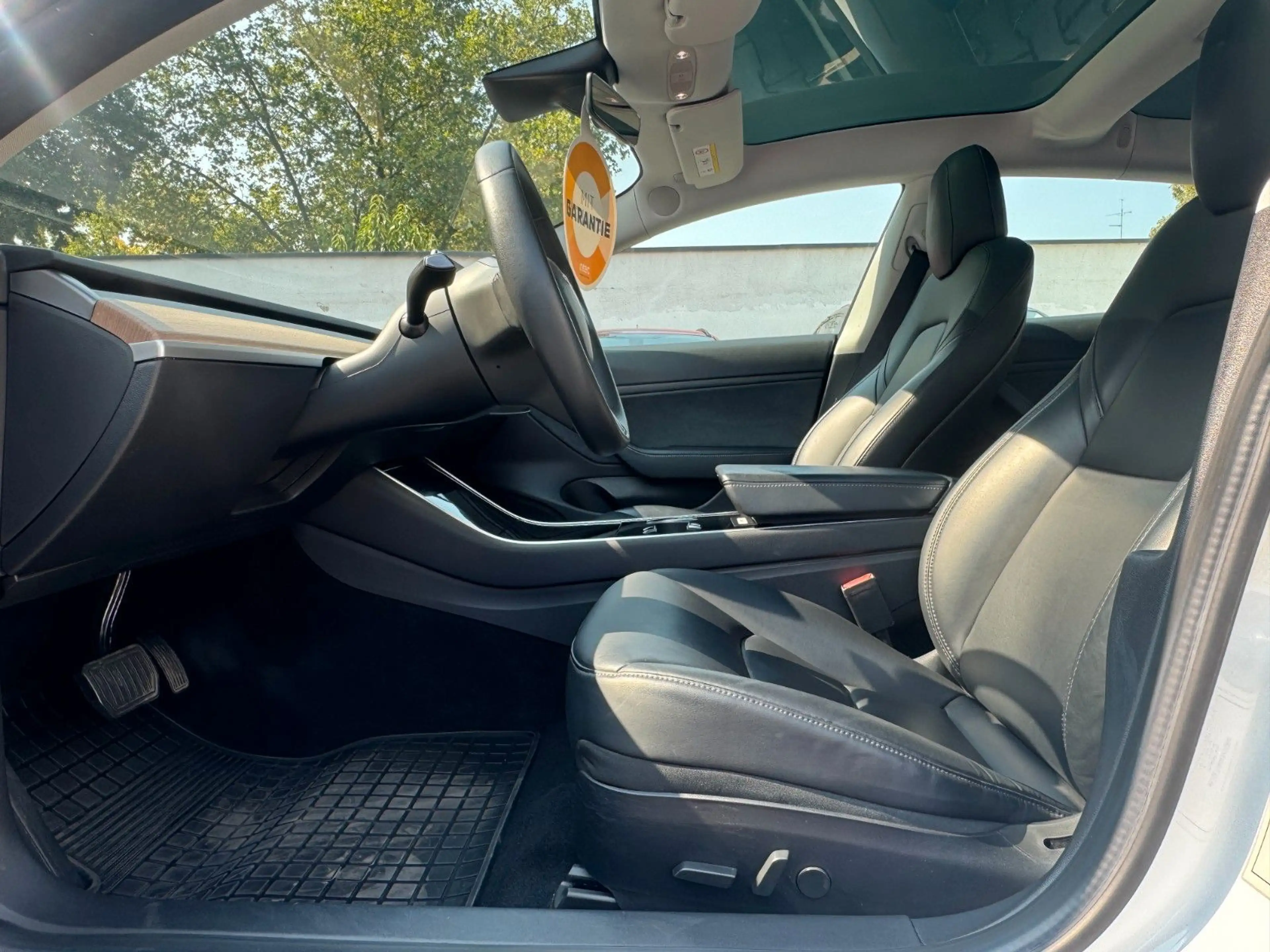 Tesla Model 3 Standard Range Plus RWD *AHK* — photo 13