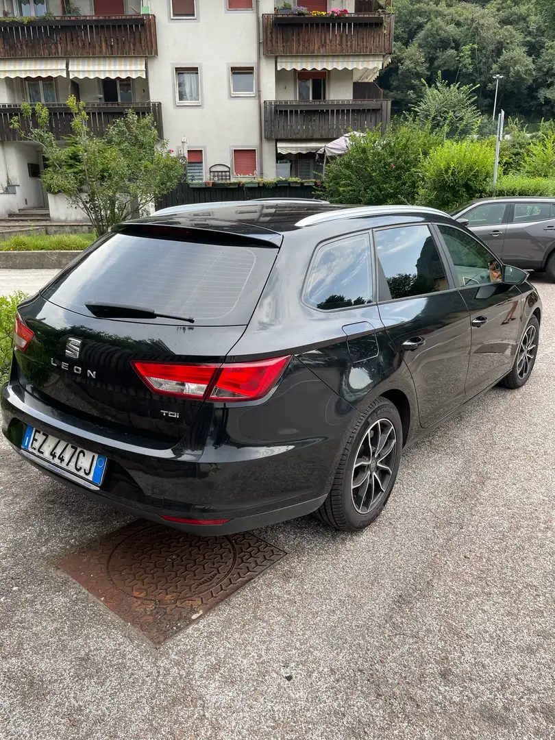 SEAT Leon ST 1.6 TDI Start&Stop DSG Style - 2