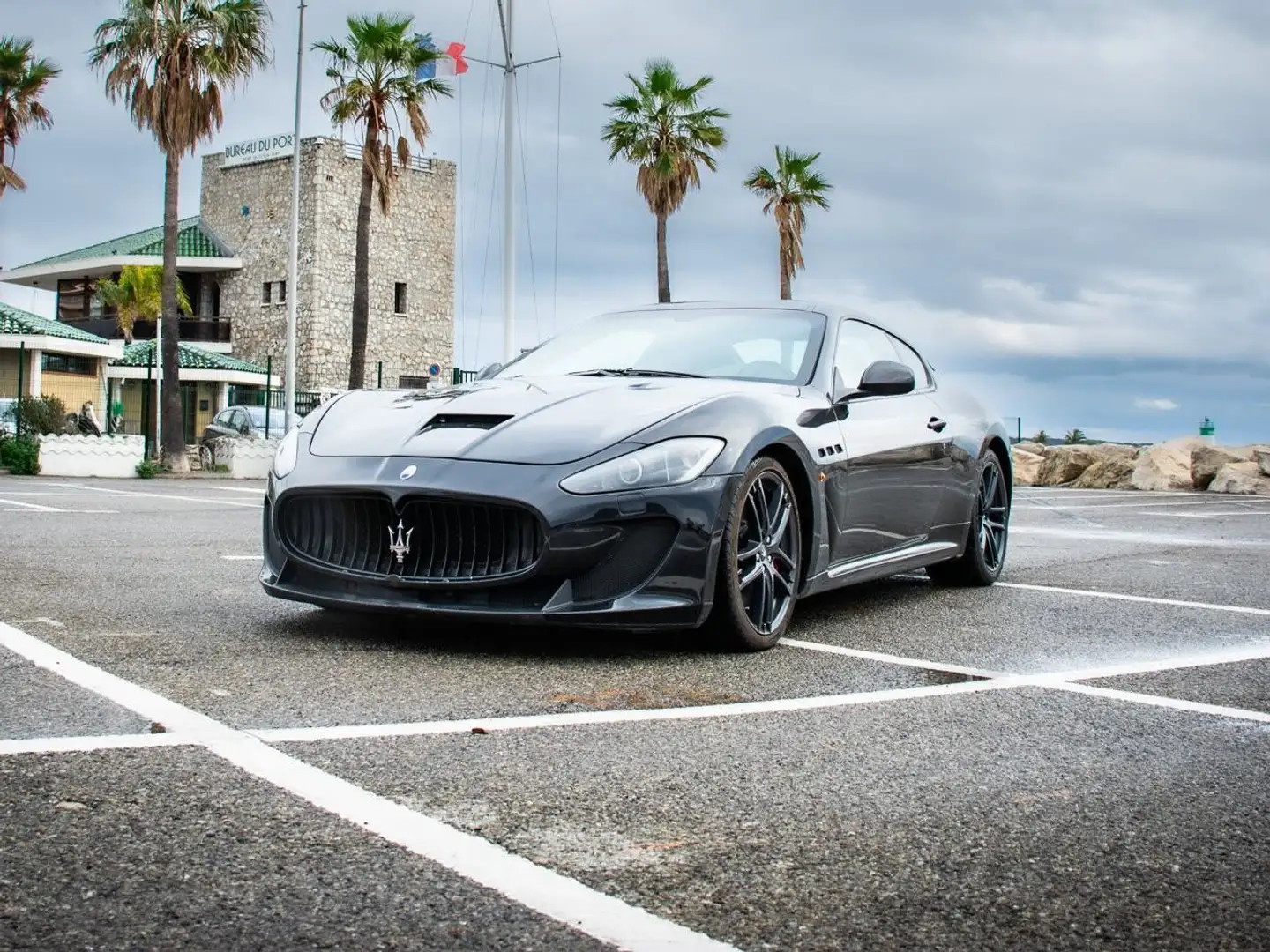 Maserati GranTurismo S 4.7 V8 MC Stradale Negro - 1