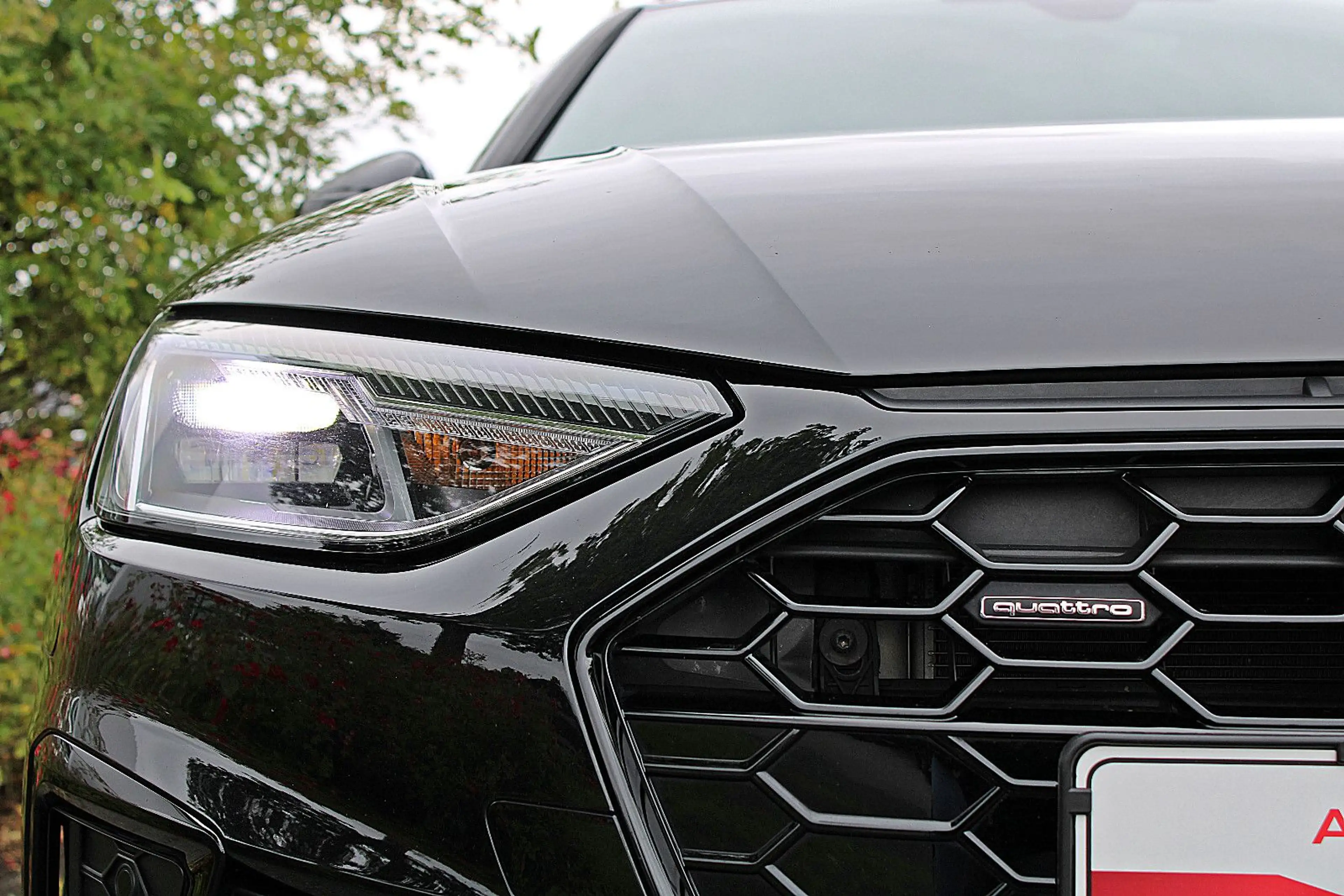 Audi A4 Avant 40TDI q S LINE BLACK KAMERA TOUR MEMORY — photo 4