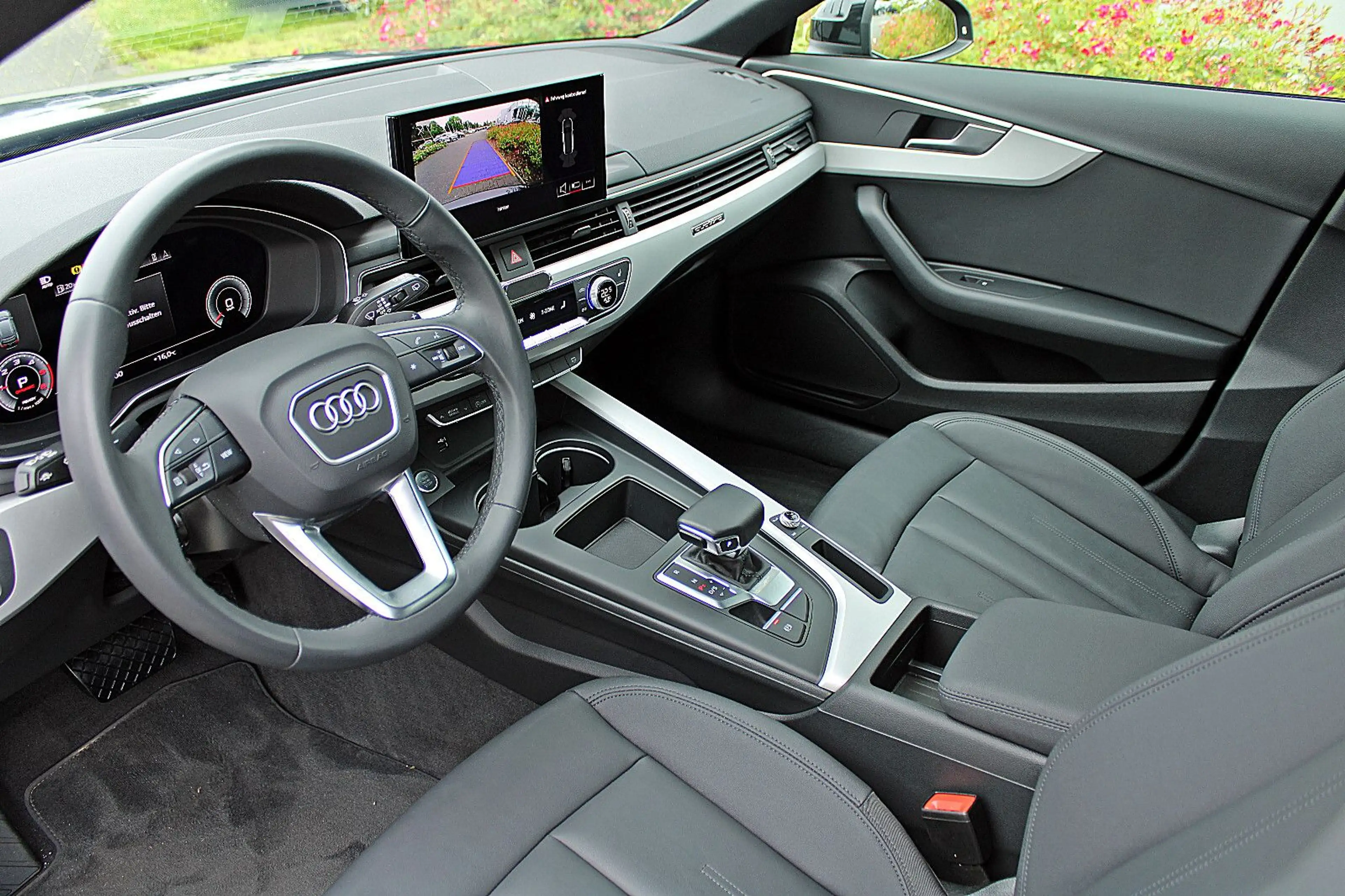 Audi A4 Avant 40TDI q S LINE BLACK KAMERA TOUR MEMORY — photo 10