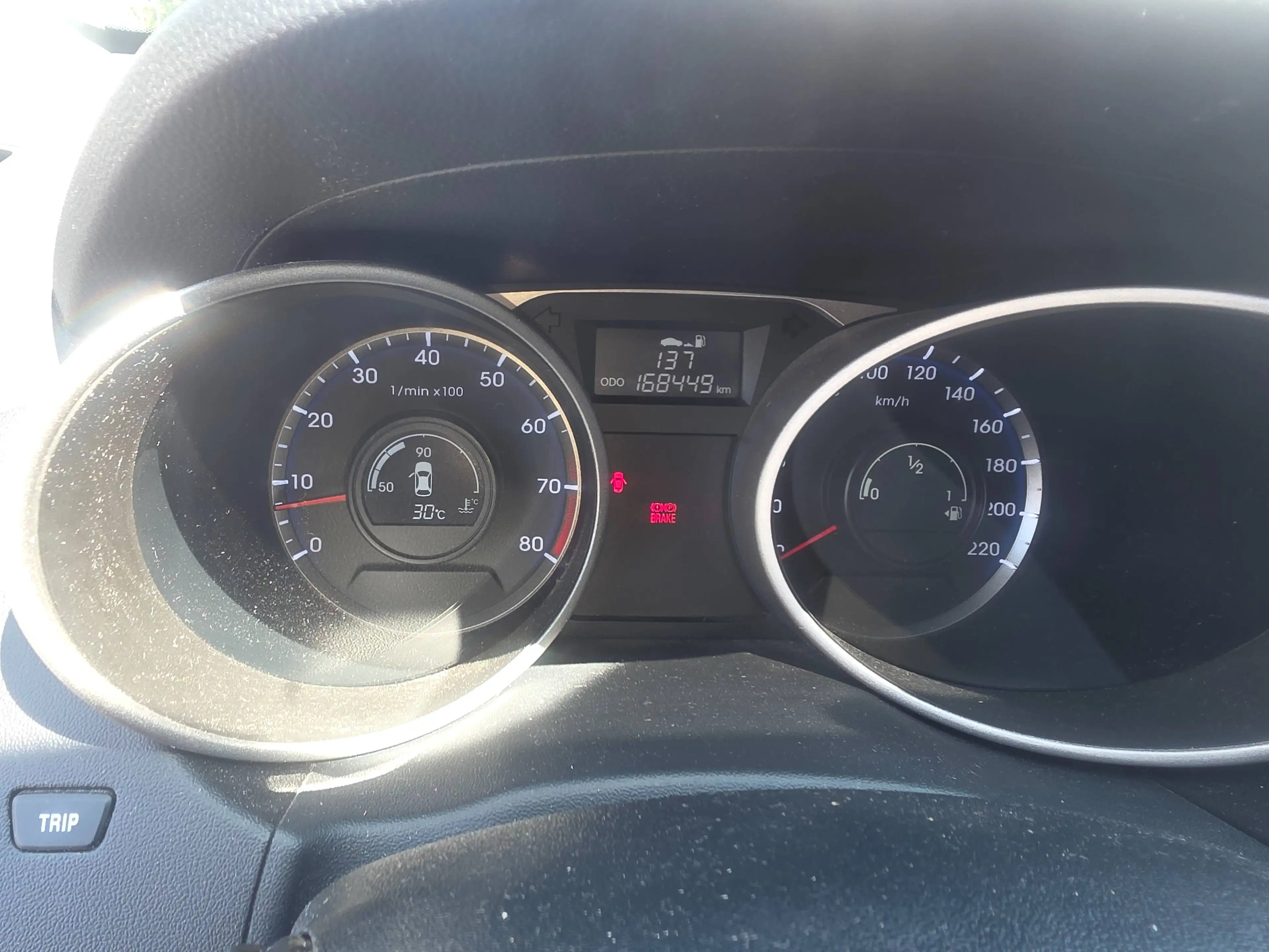 Hyundai iX35 ix35 1.6 2WD 5 Star Edition — photo 9