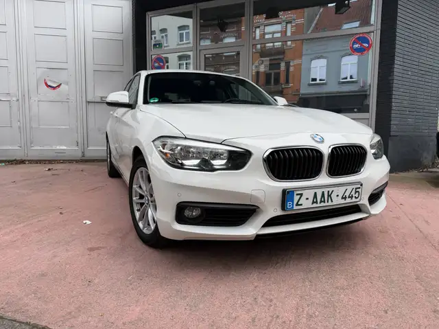 BMW 118 GARANTIE - BOITE AUTO - VOLANT M - CLIM BI-ZONE - EURO 6 - BLUETOOTH - CRUISE CONTROL - PHARES AUTO - DETECTEUR DE PLUIE