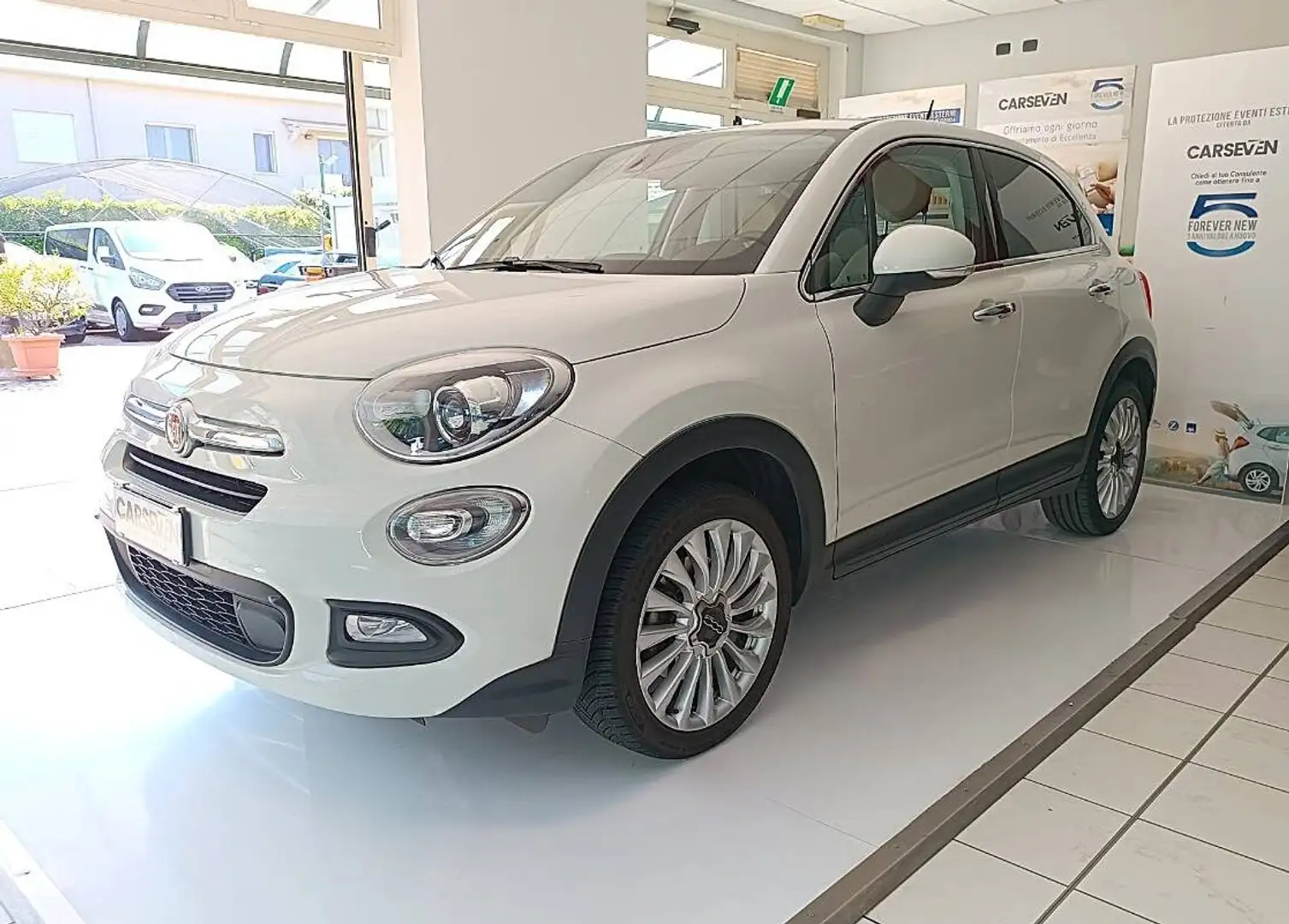 Fiat 500X 1.6 e-torq Pop Star 4x2 110cv my17 Wit - 1