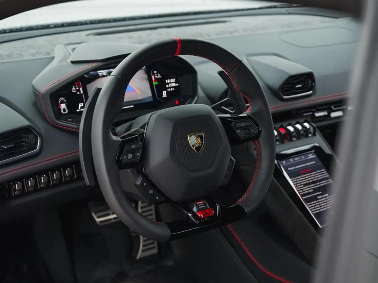 Lamborghini Huracán снимка Lamborghini Huracán