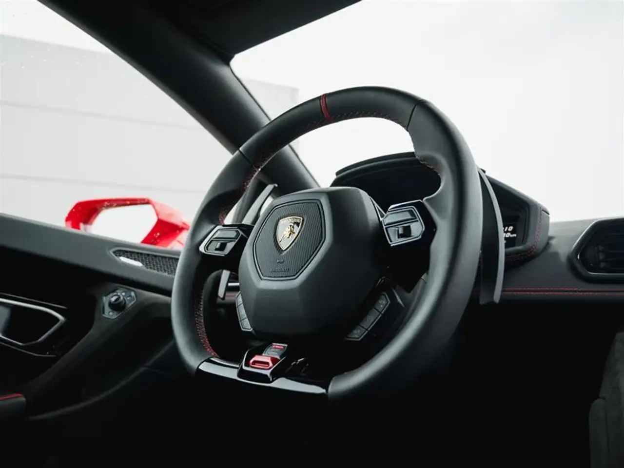 Lamborghini Huracán снимка Lamborghini Huracán