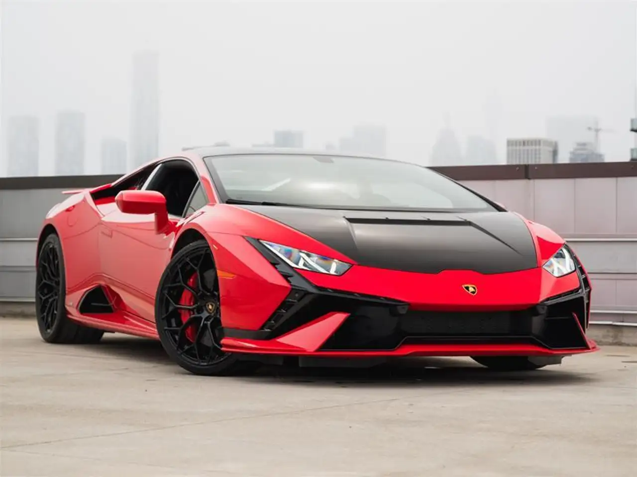 Lamborghini Huracán снимка Lamborghini Huracán