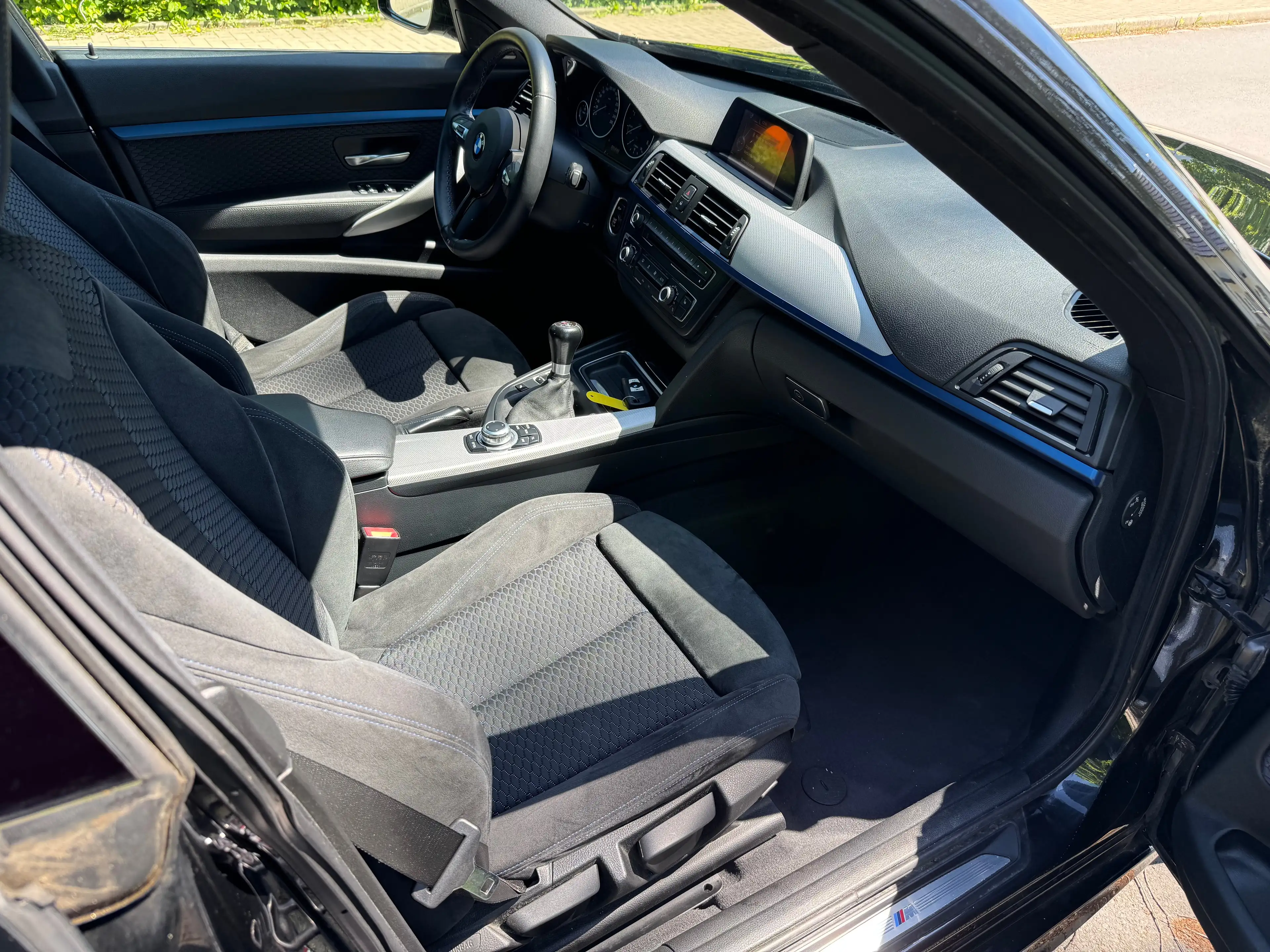 BMW 325 325 d . 2 HAND — photo 10