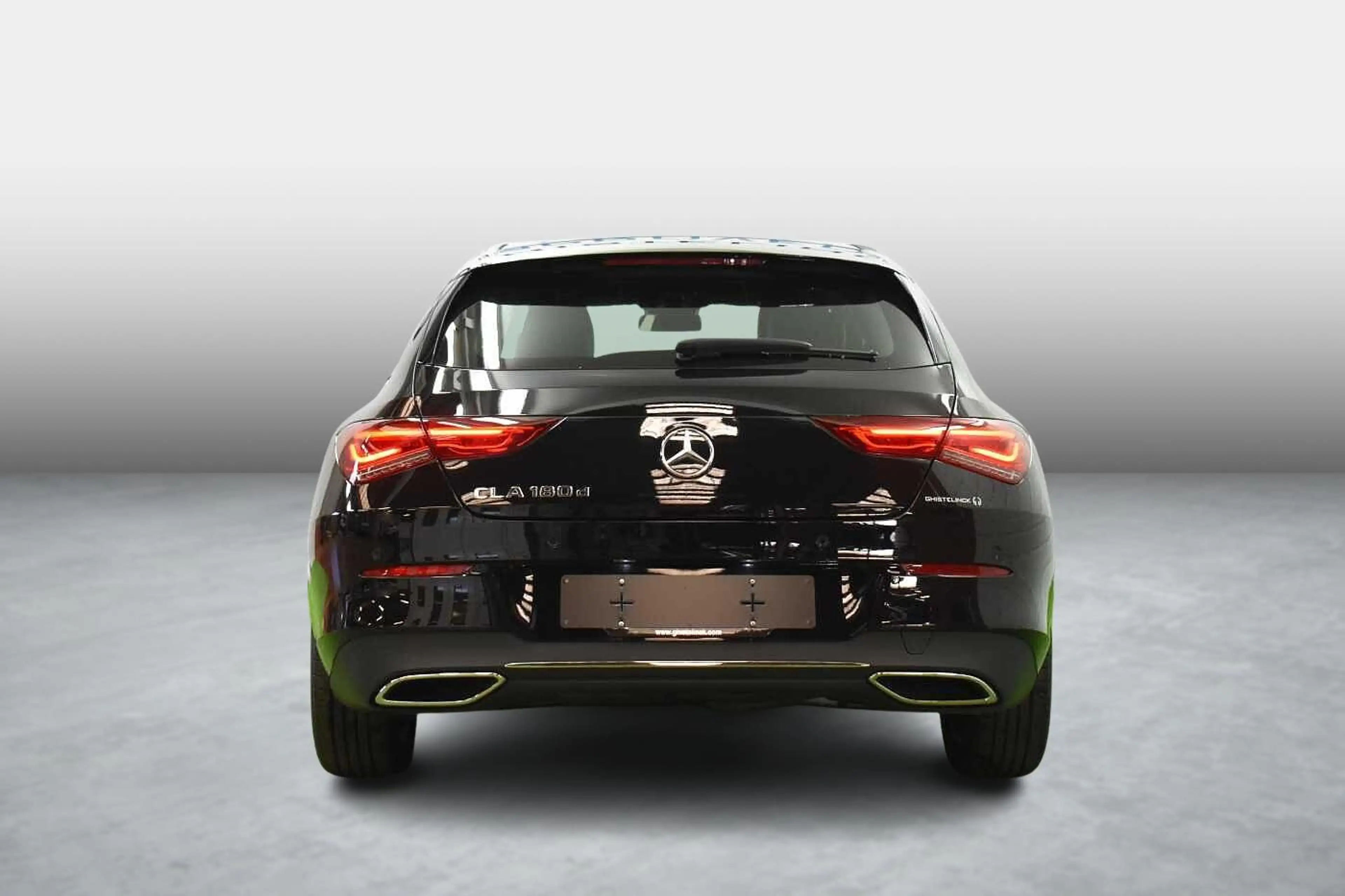 Mercedes-Benz CLA 180 d Shooting Brake Business Line — photo 3