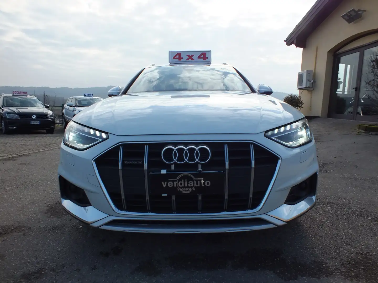 Audi A4 allroad 40 TDI 204 CV .PELLE-ADAPTIVE CRUIS.C-MATRIX Weiß - 2