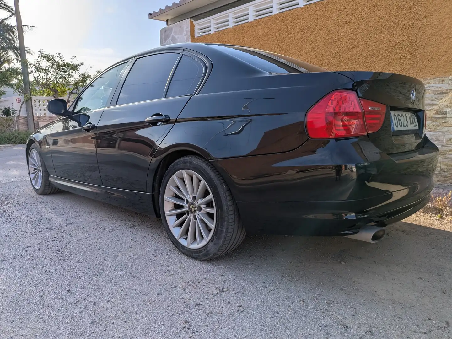 BMW 320 320d - 2