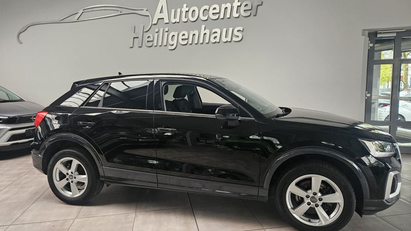 Audi Q2 2.0 TDI 35 TDI advanced Navi AppleCarPlay PDC — photo 2