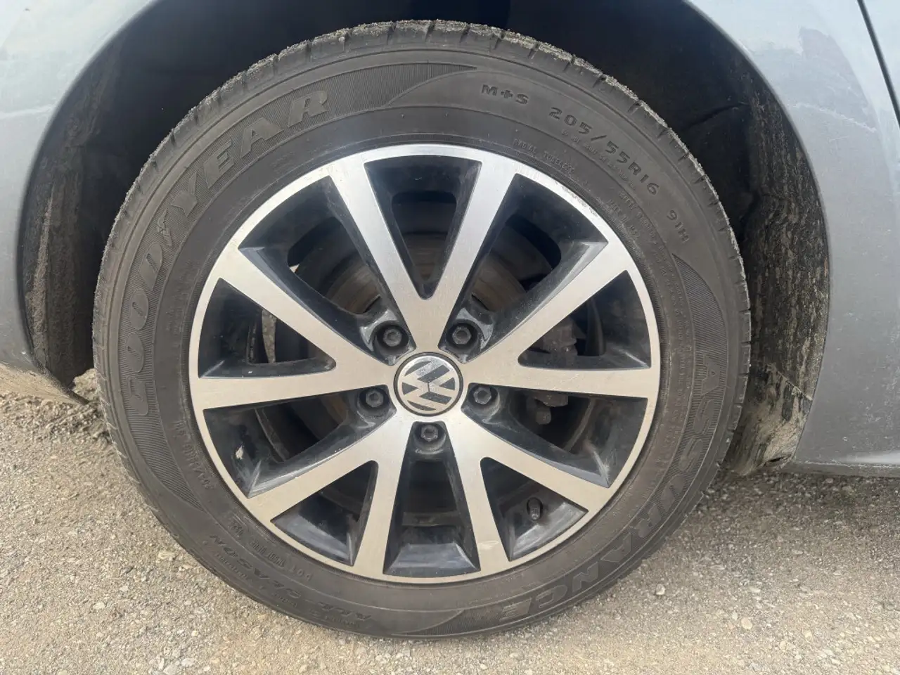 Volkswagen Jetta снимка Volkswagen Jetta