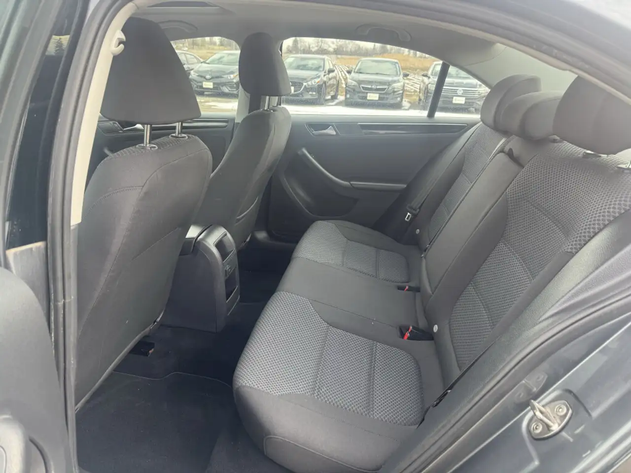 Volkswagen Jetta снимка Volkswagen Jetta