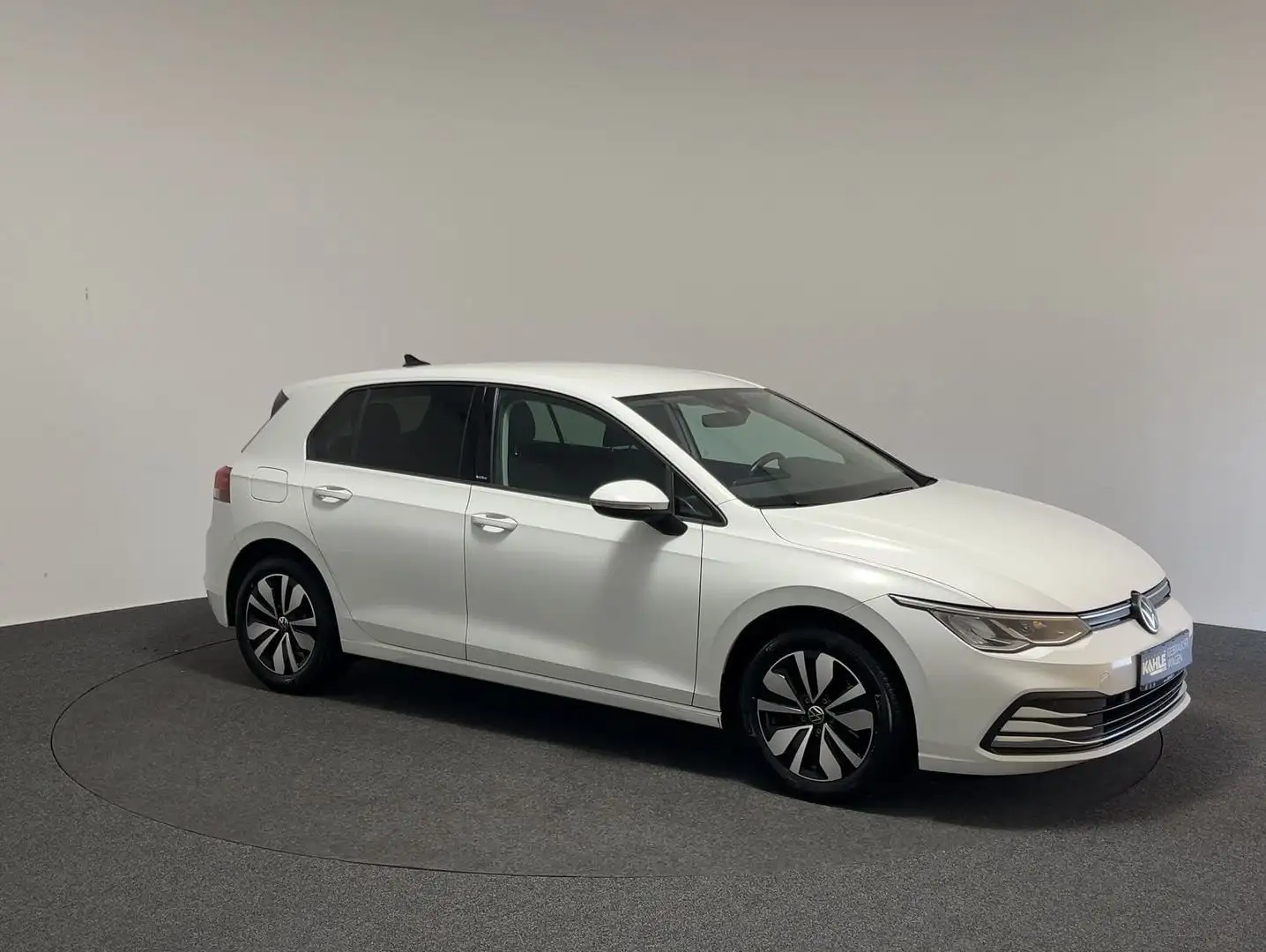 Volkswagen Golf VIII 1.5 TSI Move Weiß - 2