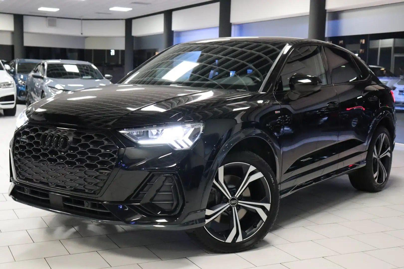 Audi Q3 Sportback 40 TFSI quattro S line|1HAND|KAMERA Noir - 1