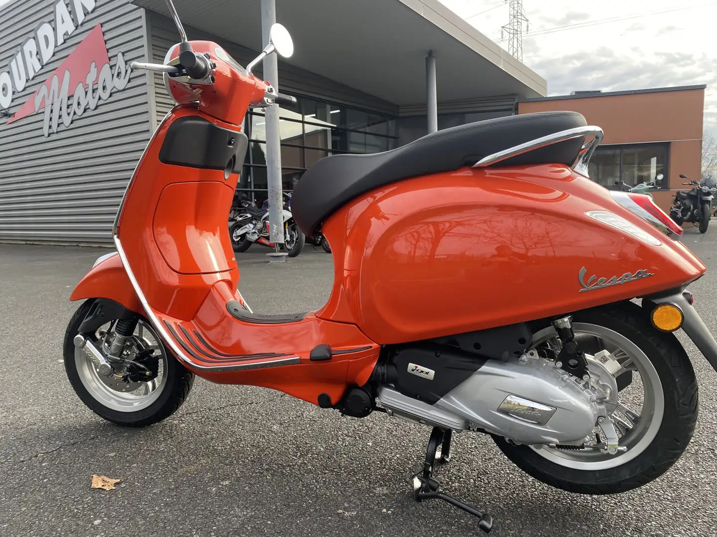 Vespa Primavera 125 - 2