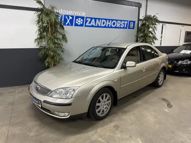 2004 Ford Mondeo in Beige for sale
