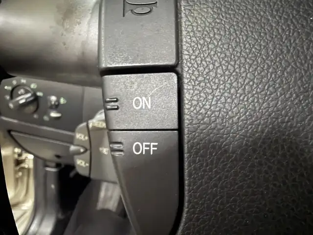 Ford Mondeo view 11