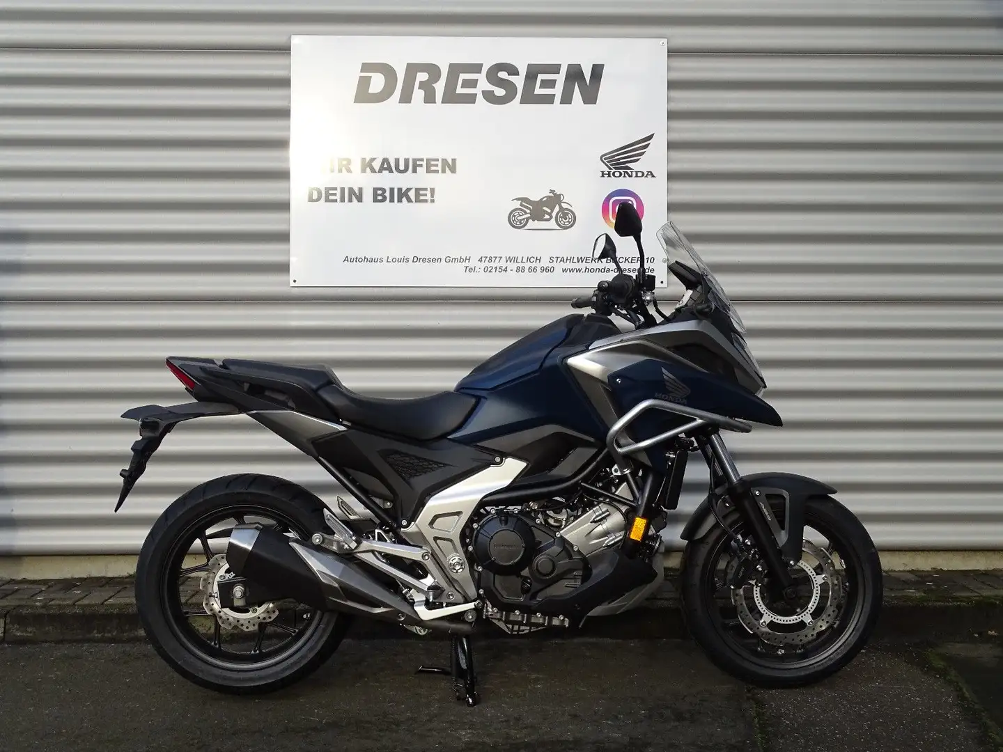 Honda NC 750 X ABS * Sturzbügel * Hauptständer * Modrá - 1